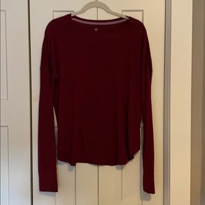 Maroon Champion 9 Medium Long Sleeve